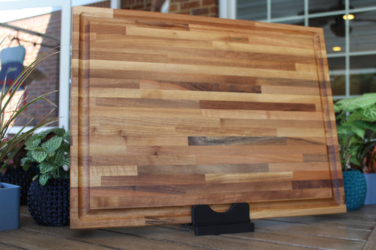 Walnut Chopping Block XL - Edge Grain