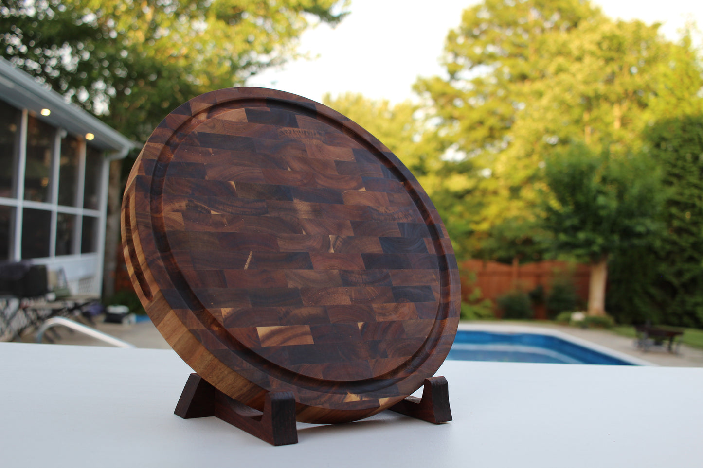 Acacia Cutting Board - Round